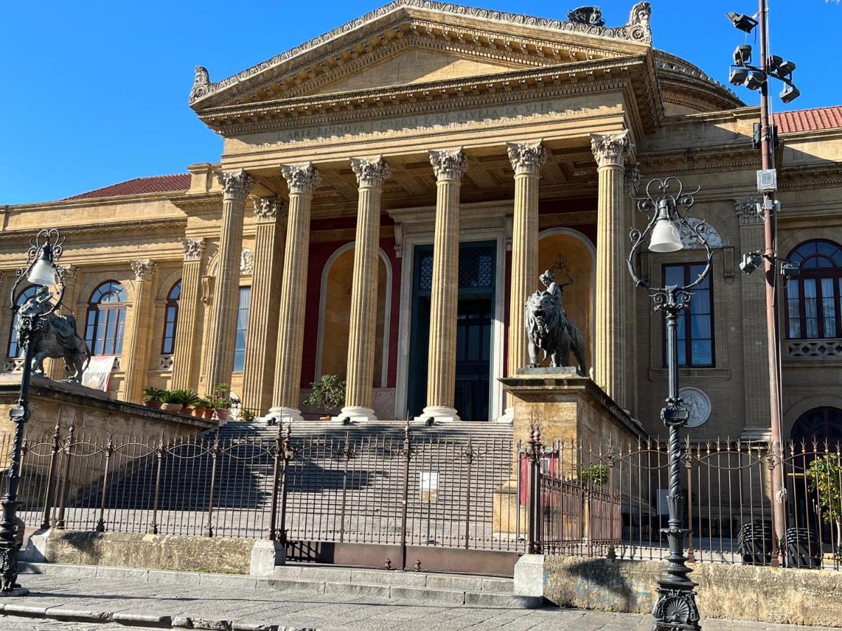 Un Raggio Di Sole Al Massimo Apartment - Palermo — Photos 2